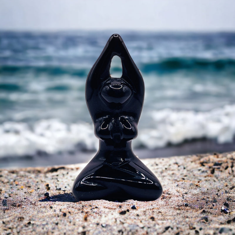 Obsidian Yoga Post