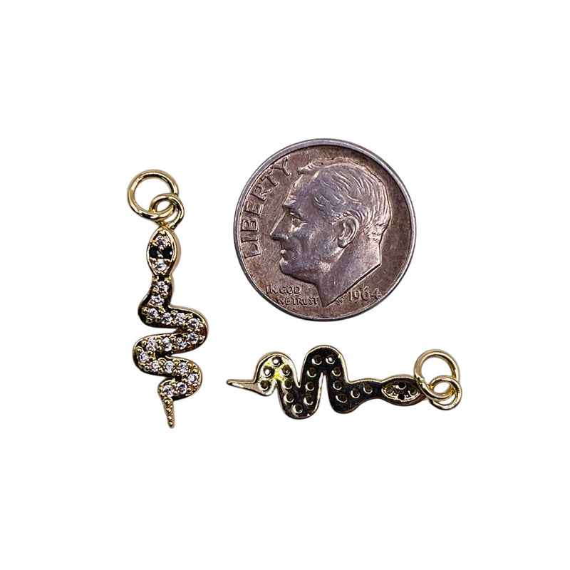 22x7mm Sneak Charm