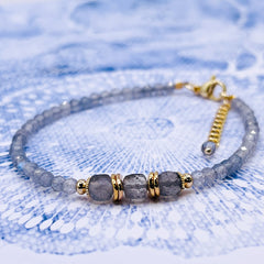 Labradorite Elegant Finished Bracelet