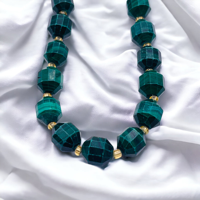 10mm Lantern Cut Malachite